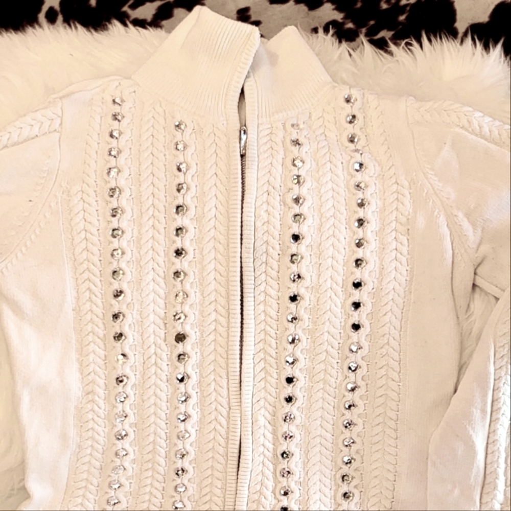 Boston Proper, Beautiful, off-white, studded rhinestone sweater, size medium